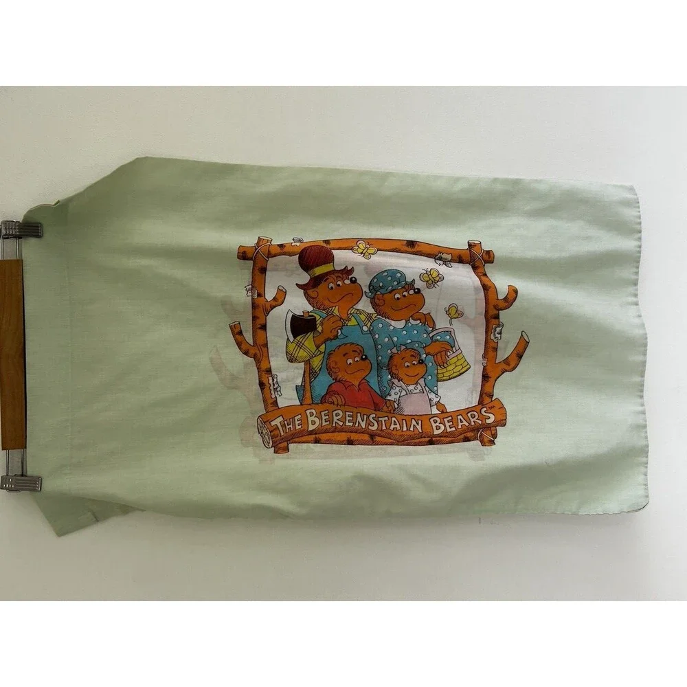 Vintage Lady Pepperell Berenstain Bears Standard Pillowcase Pillow Case 1980's